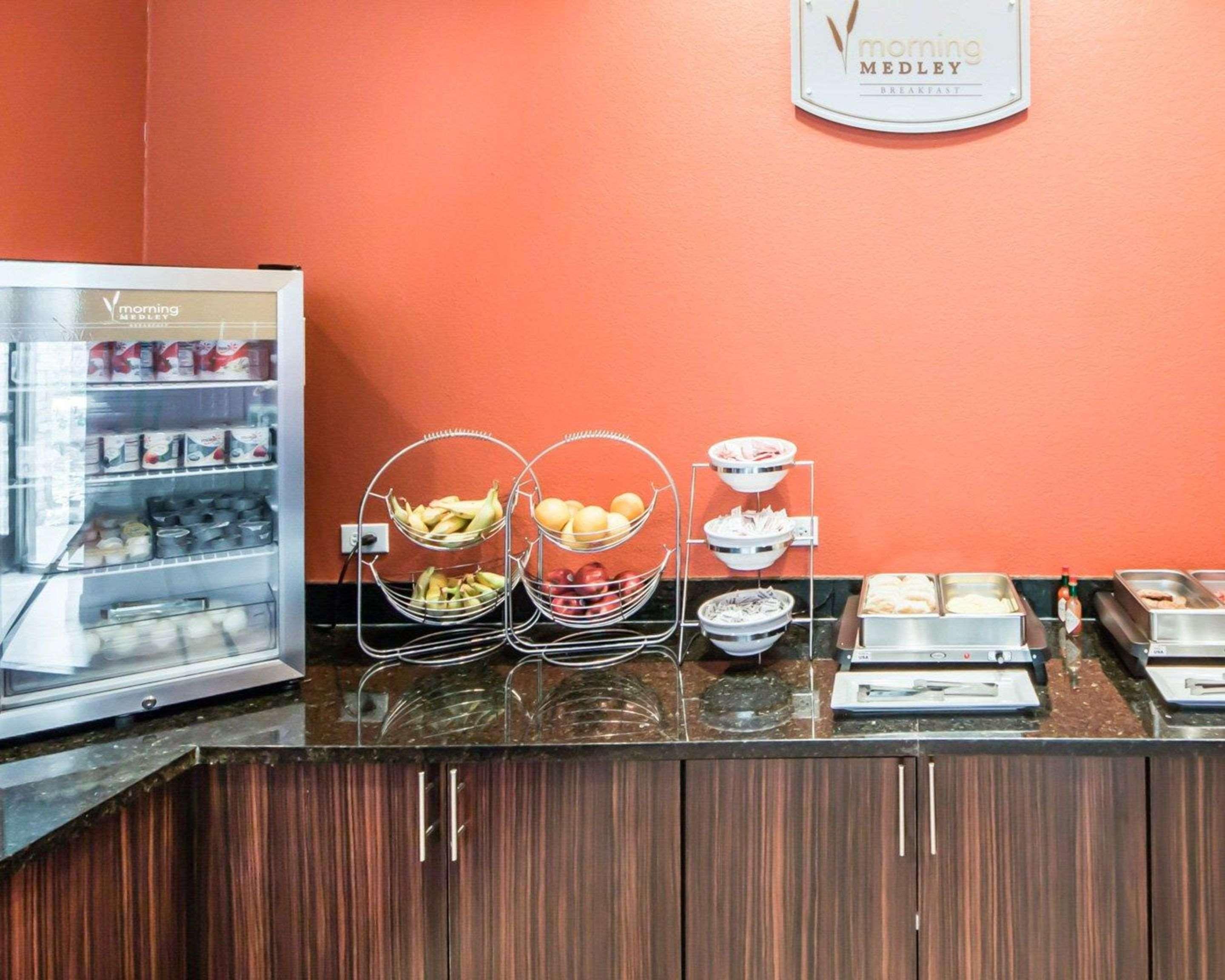 Sleep Inn & Suites Hennessey North Esterno foto