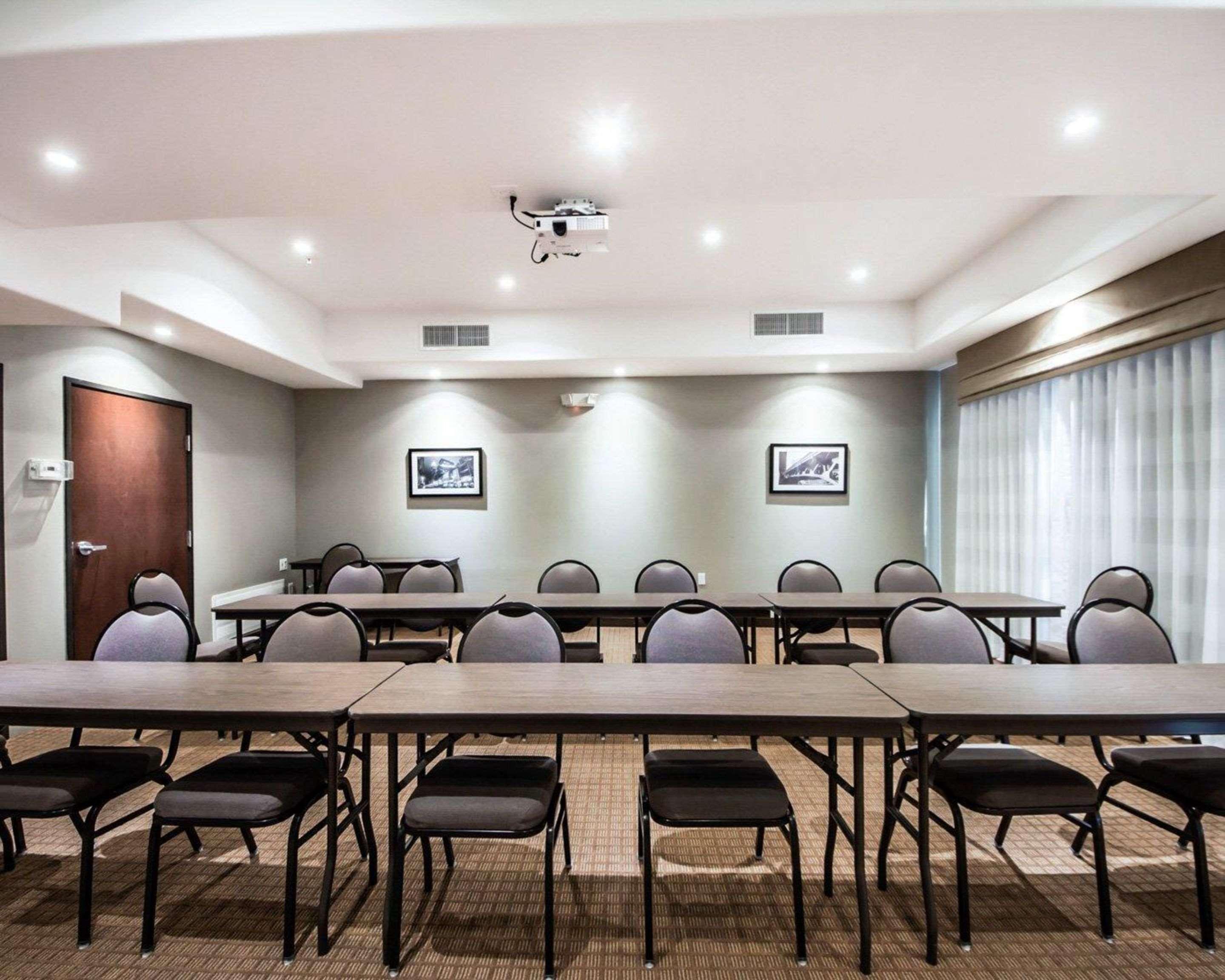 Sleep Inn & Suites Hennessey North Esterno foto