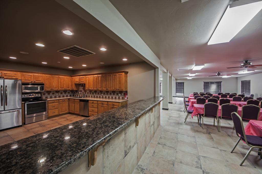 Sleep Inn & Suites Hennessey North Esterno foto