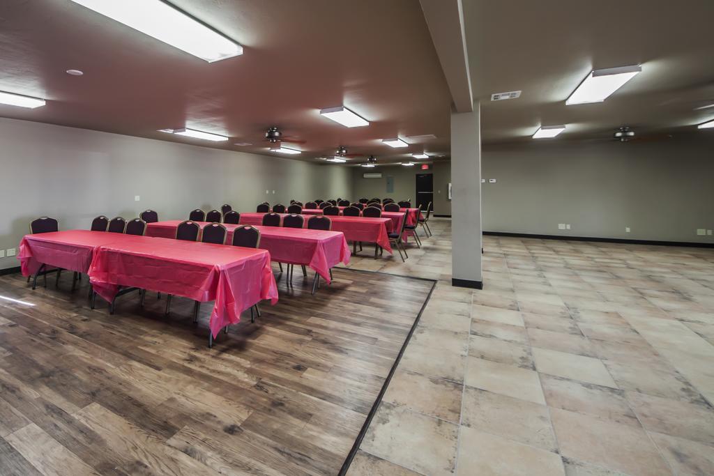 Sleep Inn & Suites Hennessey North Esterno foto