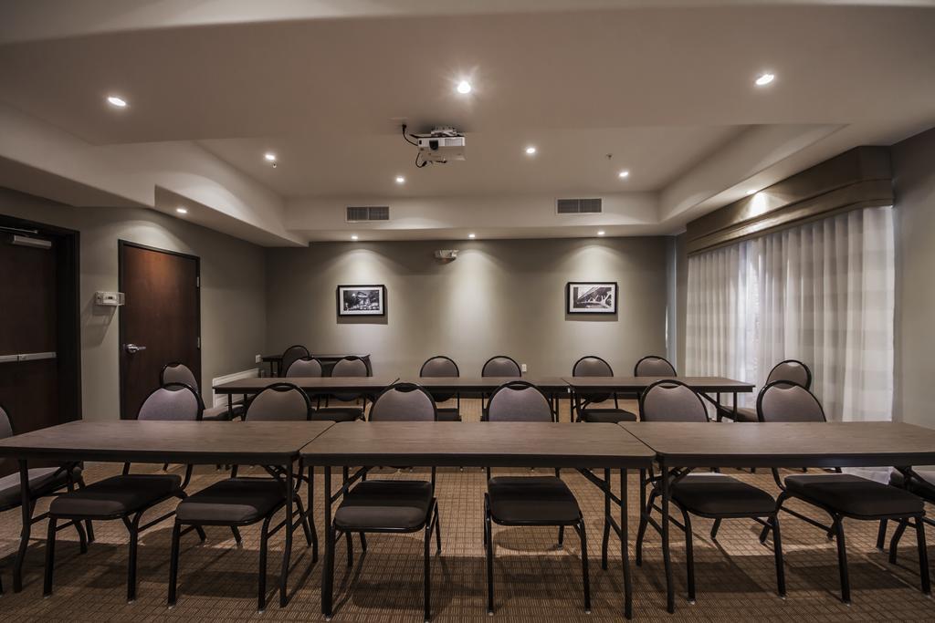 Sleep Inn & Suites Hennessey North Esterno foto